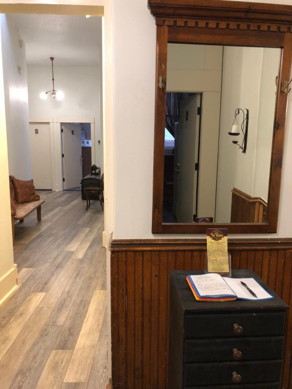 Hotel San Ramon 비스비 외부 사진